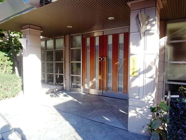 【東葛西グリーンホームズ】エントランス 【東葛西グリーンホームズ】エントランス