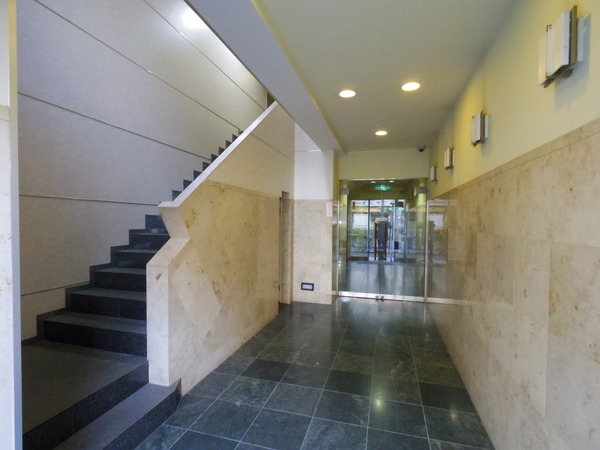 【エールプラザ戸山台】敷地内様子