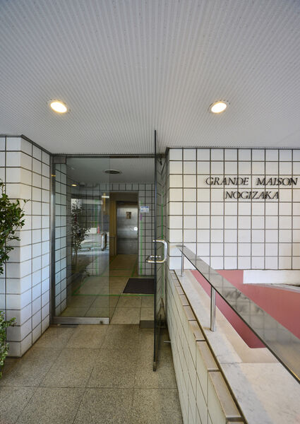 【グランドメゾン乃木坂】エントランス 【グランドメゾン乃木坂】エントランス