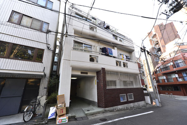 ドルメン西麻布