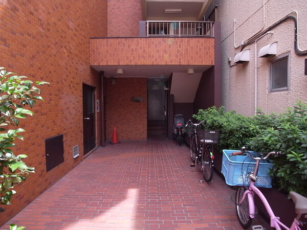 【トーカンマンション代々木上原】エントランス 【トーカンマンション代々木上原】エントランス