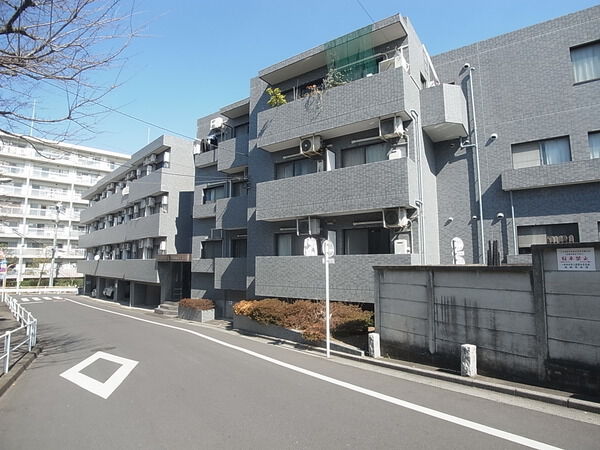 【サンヒルズ向原】外観写真