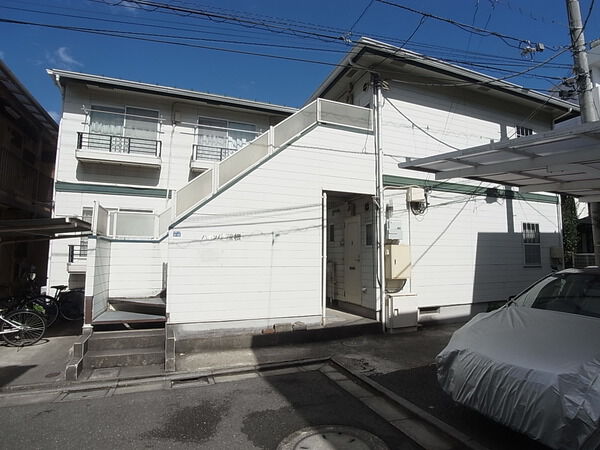 【ハイツ小茂根】外観写真 【ハイツ小茂根】外観写真