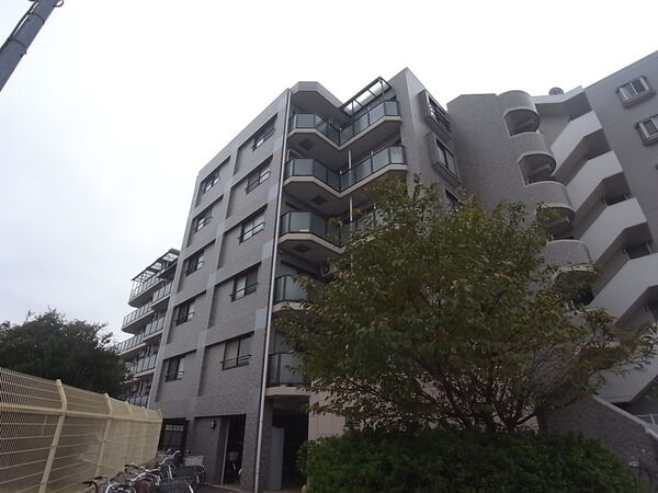 【キャニオングランデ練馬北町】外観写真