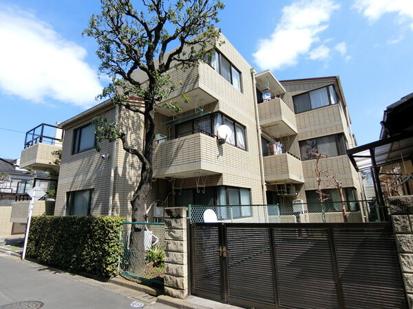 【グローリア初穂桜台】外観写真