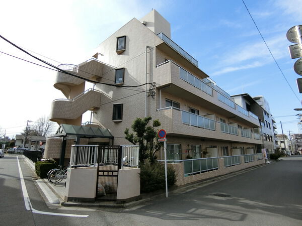 【スターハイツ氷川台】外観