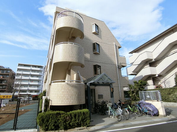 【スターハイツ氷川台】外観