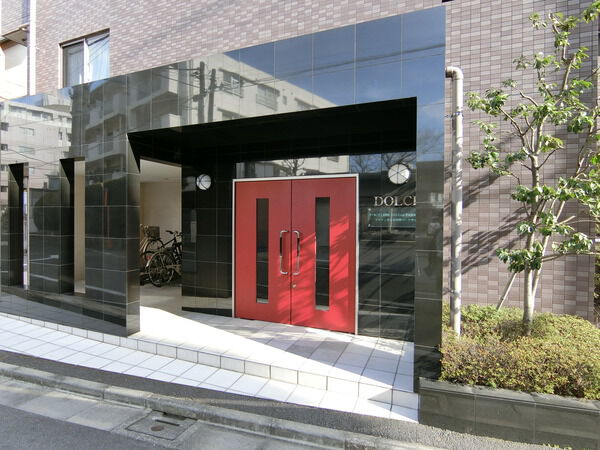 【ドルチェ東京氷川台パークサイド】エントランス