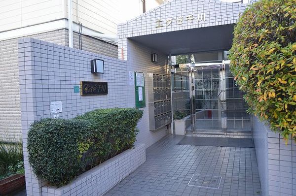 【エグゼ千川】エントランス