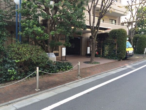 【ヴェルティ千早町】前面道路 【ヴェルティ千早町】前面道路