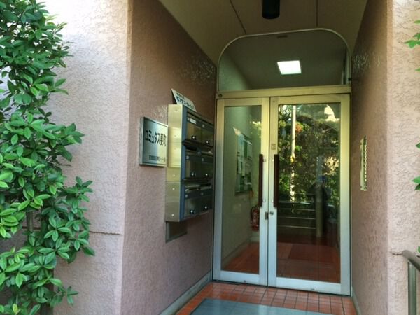 【コミュタス要町】建物入口