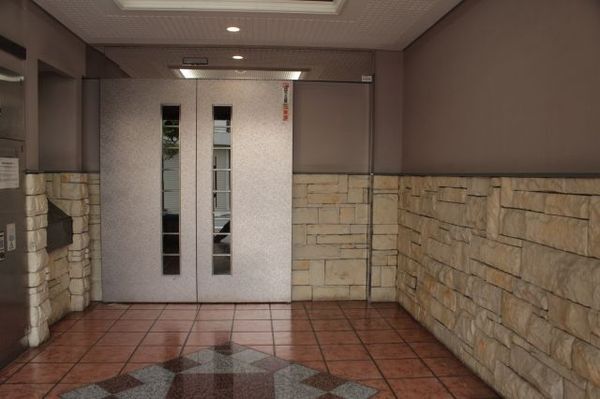 【メインステージ椎名町】エントランス 【メインステージ椎名町】エントランス