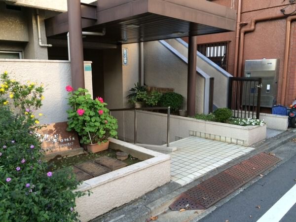 【西池袋ローヤルコーポ】エントランス 【西池袋ローヤルコーポ】エントランス