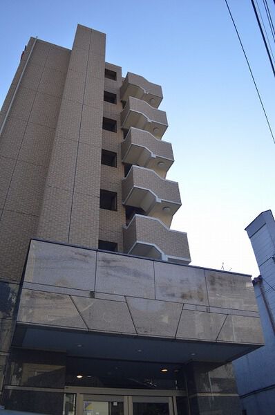 【スカイコート護国寺】建物外観