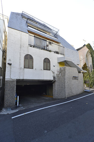 ピロティ青山