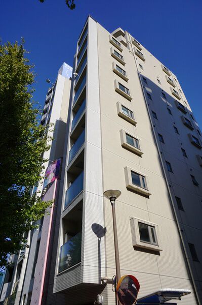 【エスコートノヴェル南麻布】外観
