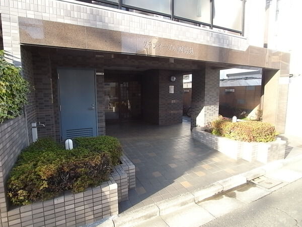 【グランイーグル西馬込】エントランス