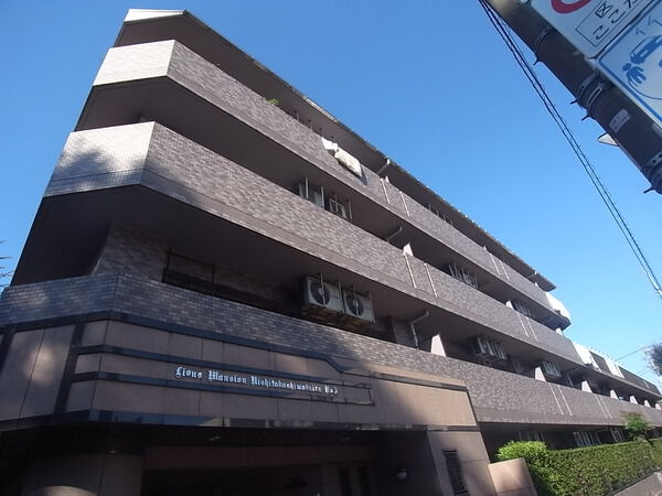 【ライオンズマンション西高島平第３】外観写真