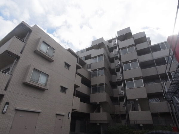 【ランドステージ西高島平】外観写真 【ランドステージ西高島平】外観写真