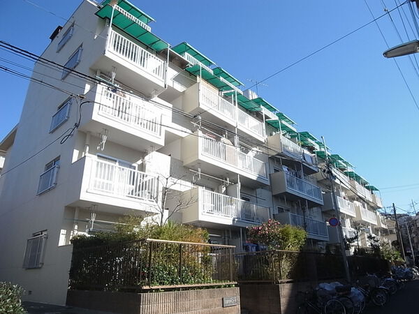 【三田志村コーポ】外観写真