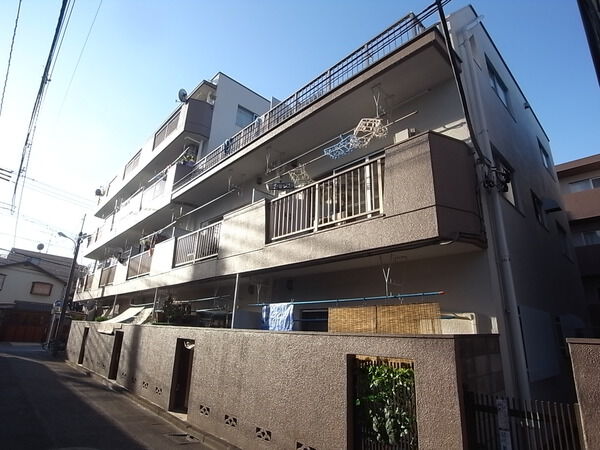 サンハイツ大和町