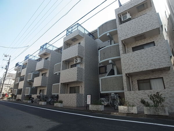 【日神パレス板橋本町】外観写真