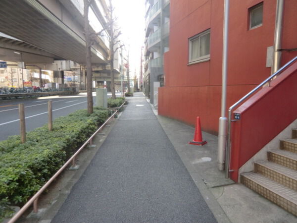【三田大山コーポ】前面道路 【三田大山コーポ】前面道路