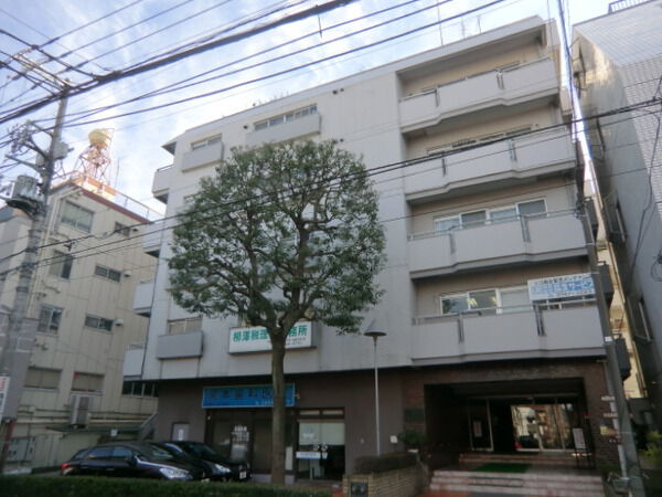 【朝日大山マンション】建物外観 【朝日大山マンション】建物外観