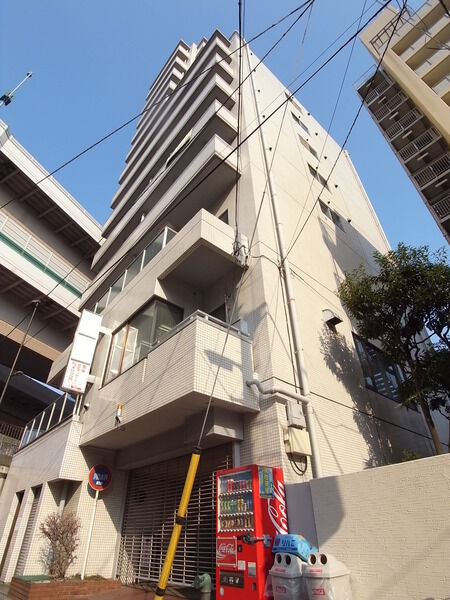 【新板橋ビューハイツ】建物外観 【新板橋ビューハイツ】建物外観