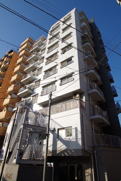 【レジェンド新宿】外観