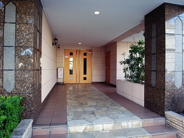 【セザール第二船堀】エントランス 【セザール第二船堀】エントランス