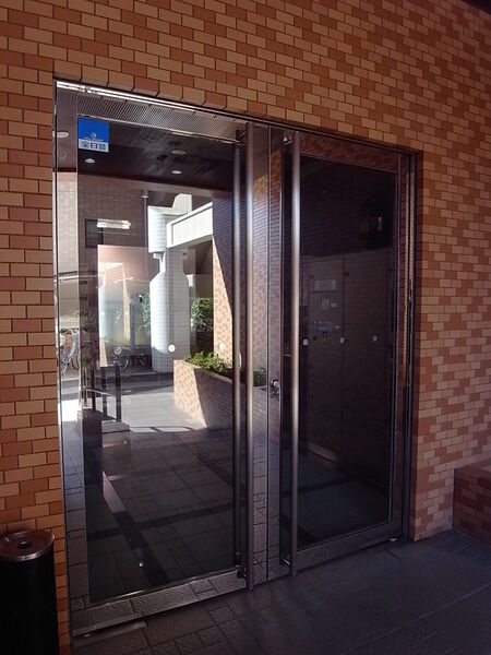 【ライオンズマンション船堀第2】エントランス 【ライオンズマンション船堀第2】エントランス