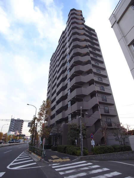 【モアクレスト一之江】外観写真