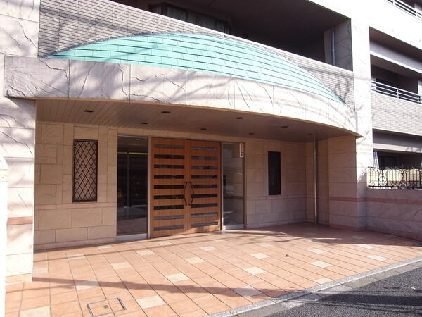 【レクセルマンション瑞江第5】エントランス 【レクセルマンション瑞江第5】エントランス