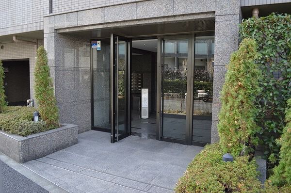 【ルーブル大塚弐番館】エントランス