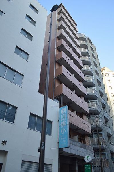 【スカイコートヌーベル池袋】建物外観