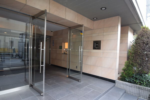 【コンシェリアデュー勝どき】エントランス