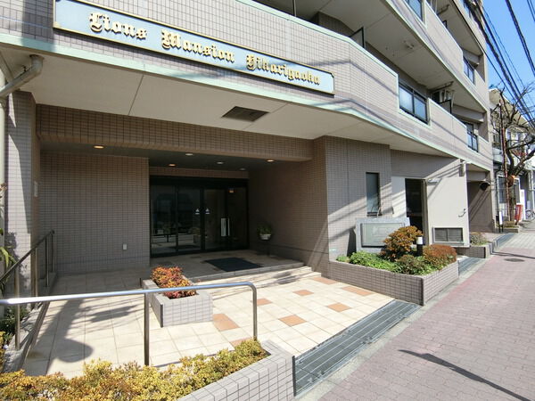 【ライオンズマンション光が丘】エントランス