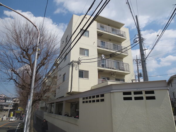 【二俣川パークハイツ】外観写真