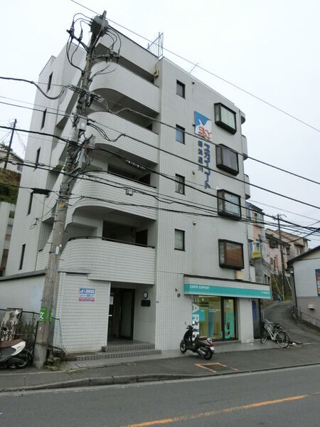 【スカイコート星川】外観写真