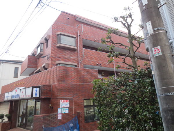 【新進西谷ビル】外観写真