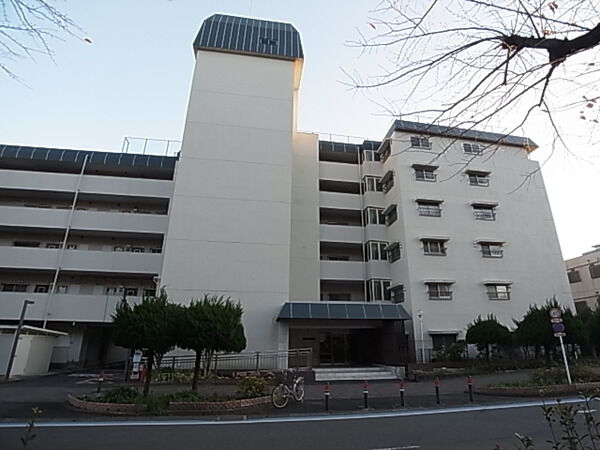 【サニーハイツ大和】外観
