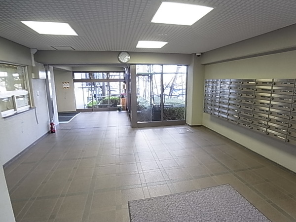 【恒陽大和マンション】エントランス