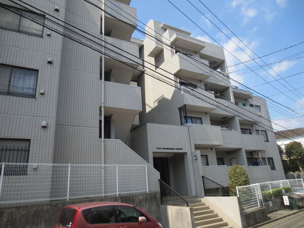 【クリオ南万騎が原壱番館】外観写真