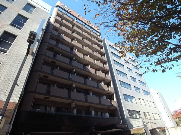 【グリフィン新横浜弐番館】外観写真