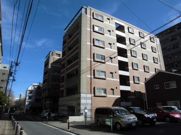 【リブゼ横浜サザンスクエア】建物外観