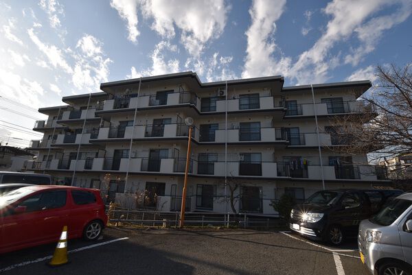 【アルカディア下永谷】外観写真 【アルカディア下永谷】外観写真