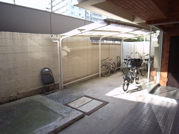 【東武ハイライン高輪台】駐輪場