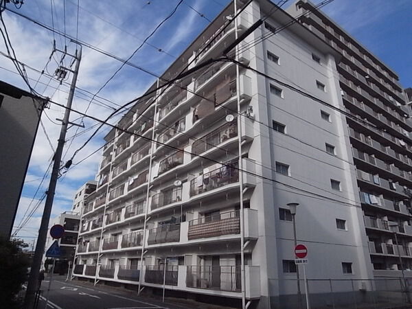 セブンスターマンション 3枚目 セブンスターマンション