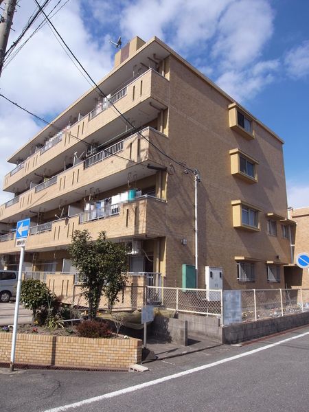メゾン伏見